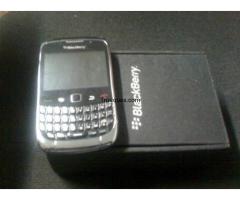 Cambio celular bb9300 excelente estado - 1/1