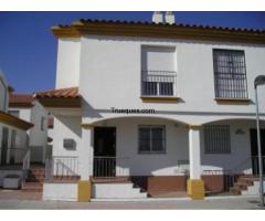 Adosado en la algabasevilla por piso/apartamento malaga o su costa