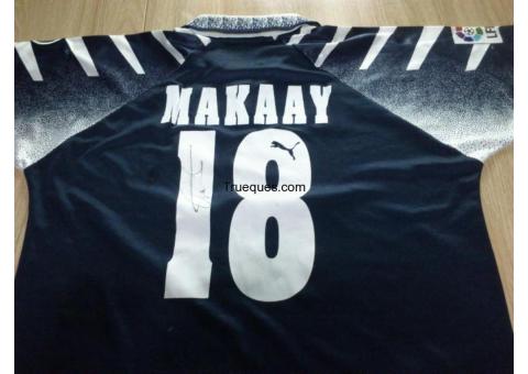 Camisa del c.d. Santa Cruz de Tenerife firmada por roy makaay por algo interesante