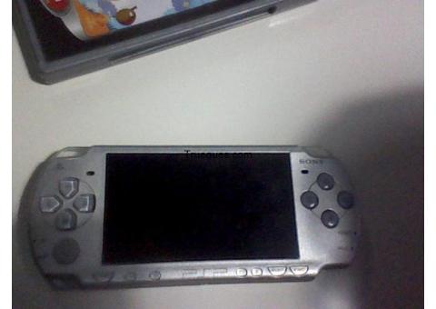 Psp slim y juegos por iphone 4s o algo que me interese