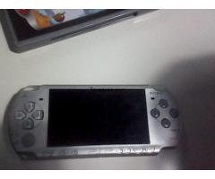 Psp slim y juegos por iphone 4s o algo que me interese