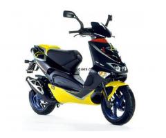 Aprilia racing sr 50 cc por macbook air o macbook pro - 1/1