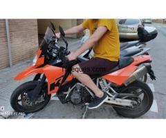 Ktm 950 supermotar. en perfecto estado, solo dos propietarios