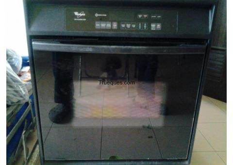 Horno digital autolimpiante whirlpool