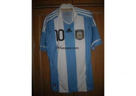 Camiseta de lionel messi,autografiada de la seleccion argentina..!!