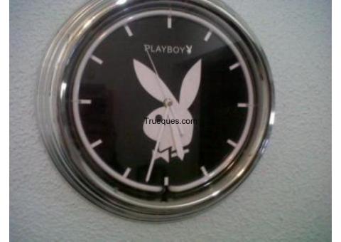 Reloj playboy - reloj de pared con luz de neon