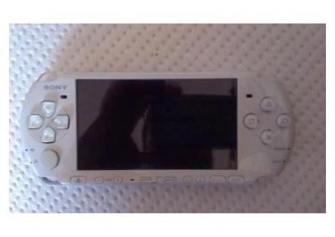 Cambio psp 3000 + tarjeta de memoria sony 8gb