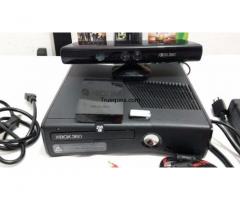 Xbox 360 con accesorios - 1/1