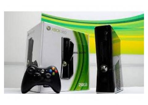 Xbox360+11 juegos orinales + 2 guitarras elextricas +2 notebook