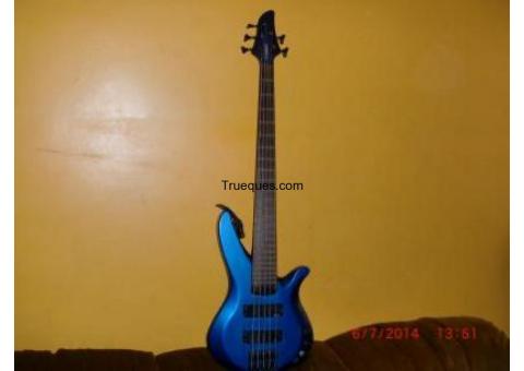 Bajo yamaha rbx 775 azul