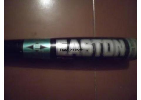 Bate de beisbol easton