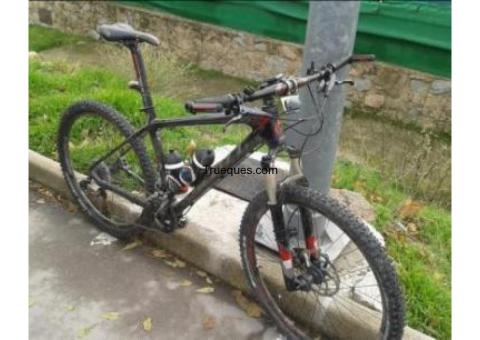 Bici de mtb scott scale 35 2012