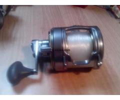 Reel carrete shimano 50 libras tyrnos 50 iilrs 2 velocidades - 1/1